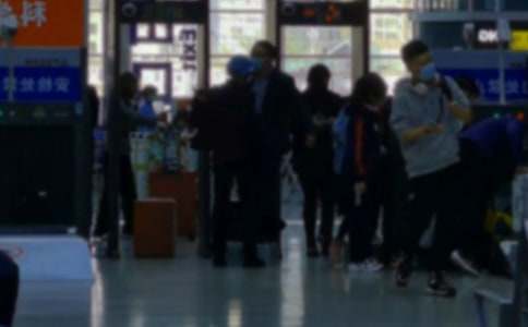 �����zӑ��