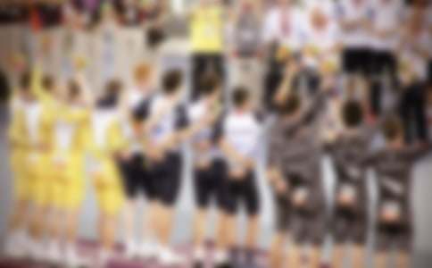 ��s�W�\���^���