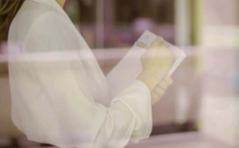 XXXX年5月公司白領(lǐng)辭職報(bào)告