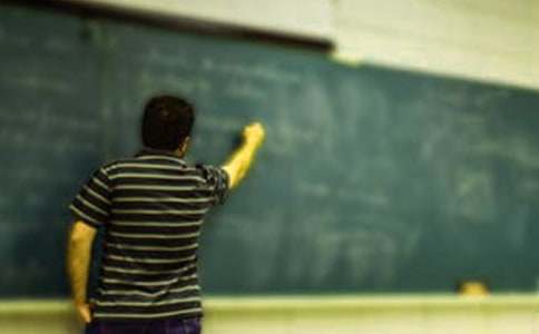 �P(gu��n)�ڰ����εĂ��������ģ�弯�\8ƪ