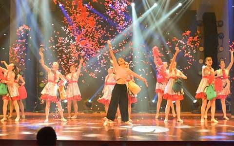 大學(xué)生畢業(yè)晚會活動策劃書優(yōu)秀【6篇】