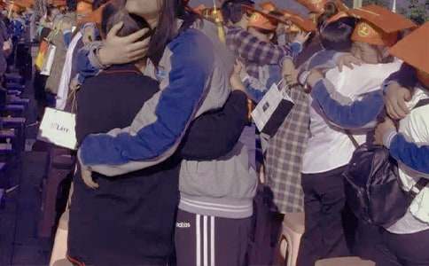 ���˶Y�ļ��L(zh��ng)���Z(y��)