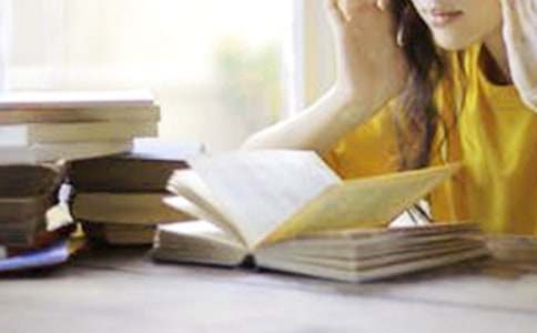 大學(xué)生活學(xué)生隨筆