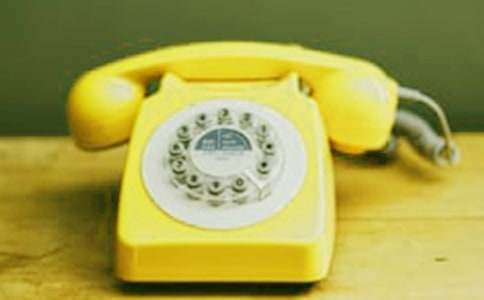 中班語(yǔ)言喇叭花電話教案