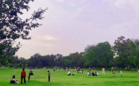 北京中山公園導(dǎo)游詞