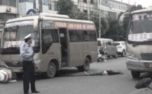 ��ͨ�¹ʅf(xi��)�h�������䣩