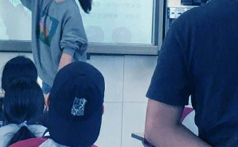 語文教研會發(fā)言稿