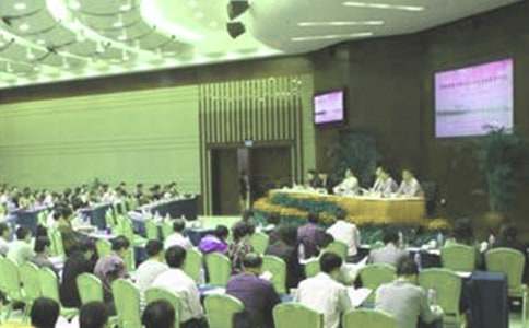 【精華】經(jīng)理的競聘演講稿模板集合六篇