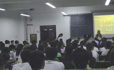 ��Ƹ�������v��R��10ƪ