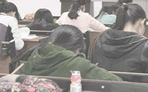 �����x���\(ch��ng)�ſ�ԇ���Z��(sh��)