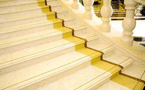 樓梯安全標(biāo)語