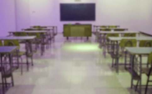 ���oĸУ�Ľ��h����ƪ