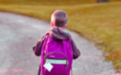 小學(xué)男孩自我介紹