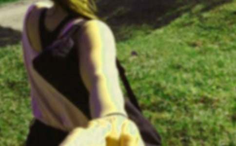 ��Ů�љzӑ��