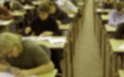 ��ĩ��ԇ���L���Z