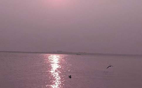 �ӱ��ػʍu�溣�R��ʯ��(d��o)���~