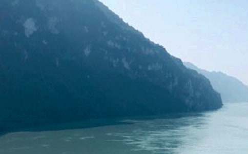 長(zhǎng)江三峽導(dǎo)游詞(通用15篇)