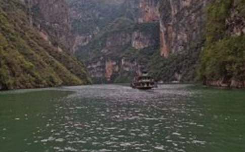 長江三峽的導游詞11篇