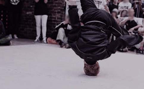 [��(j��ng)��]��F�l(f��)չ�Ĳ߄���