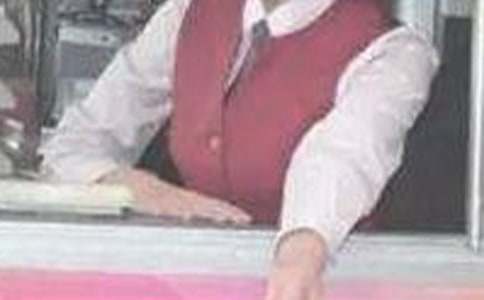 ���M�T�����