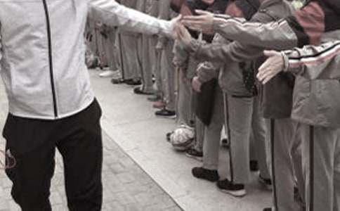 �����w���̎��W(xu��)������(b��o)��