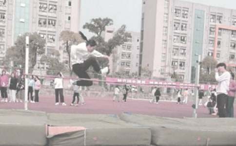 致跳高運(yùn)動(dòng)員的廣播稿