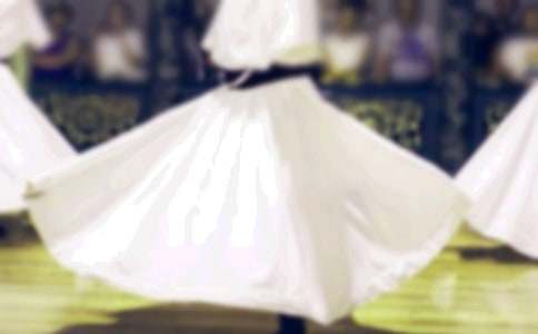 大班教案:跳舞的樹葉娃娃