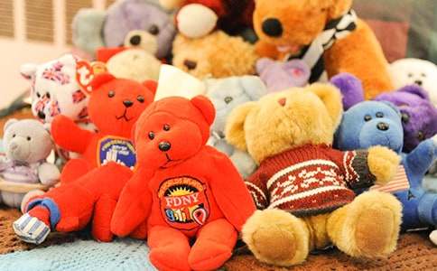 【精華】四年級(jí)的玩具作文300字三篇