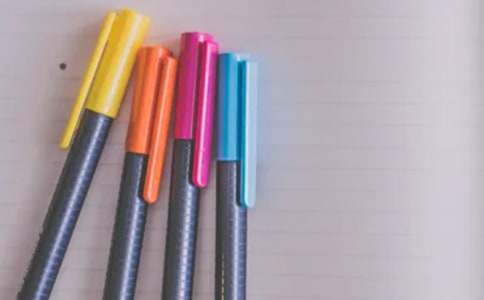 我的文具盒小學(xué)作文