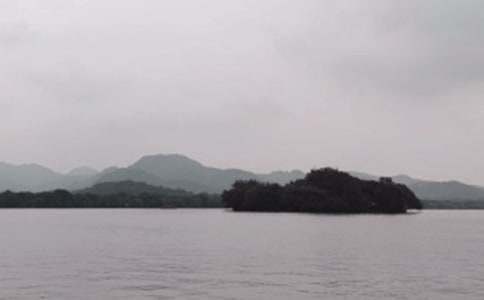 西湖導(dǎo)游詞