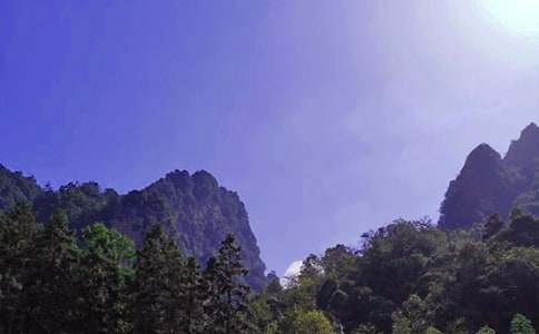 湖南張家界天子山導(dǎo)游詞