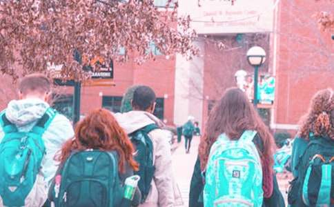 關(guān)于中學生的保證書四篇